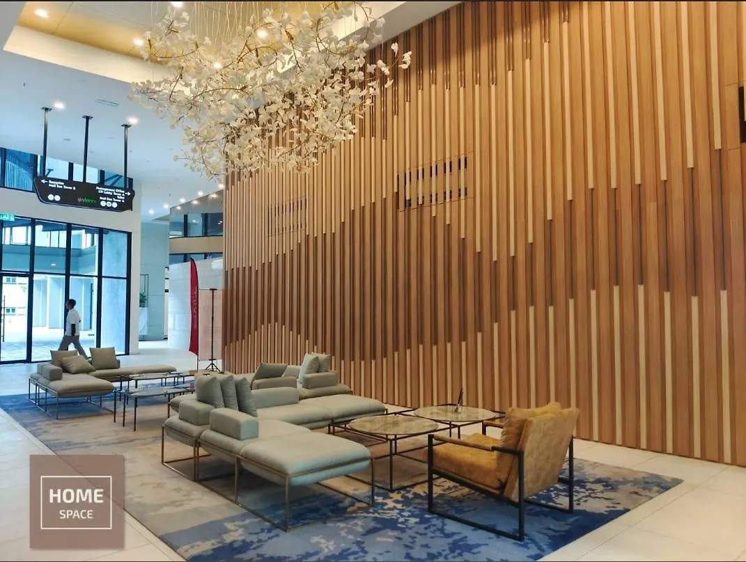 Cosy Sky Tree 5 Min Walk To Aeon Bukit Indah Jb Legoland Exclusive Room Suite By Homespace Johor Bahru 0*,